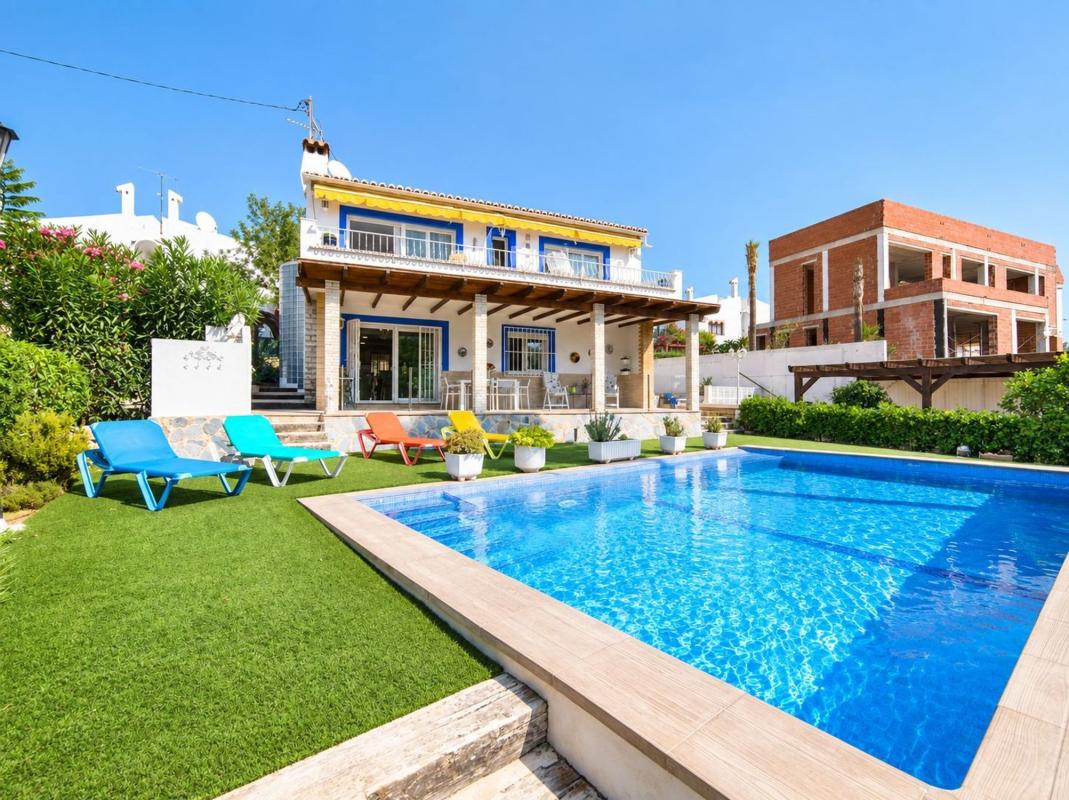 Sale of independent chalet in Casa o chalet en Cometa-Carrió, Calpe, Calpe
photo 1