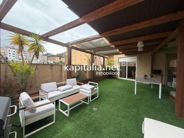 Продажа квартиры на Piso en Barri Eixample, Alcoy / Alcoi, Алкой
thumbnail 3