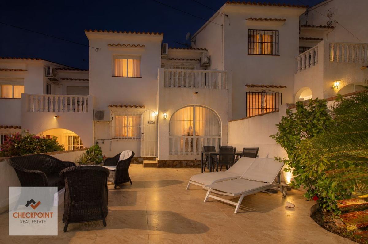 Properties for sale and rent in Spain photo 1