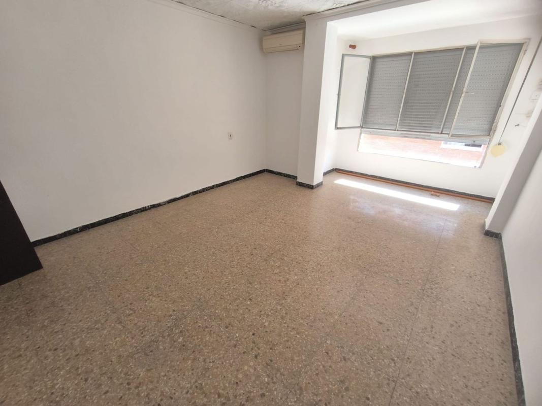 Продажа квартиры на Piso en Barri Zona Nord, Alcoy / Alcoi, Алкой
photo 4