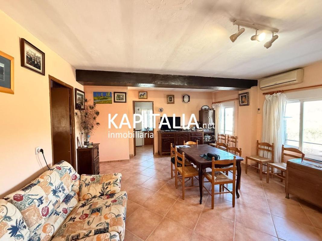 Недвижимость на продажу и в аренду в Испании photo 3