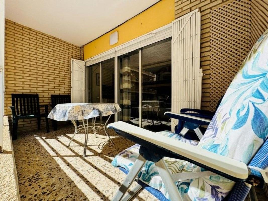 Sale of apartment in Piso en Calle del Mar, Gaspar Perrelló, Torrevieja, Torrevieja
photo 2