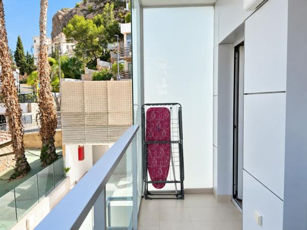 Sprzedaż mieszkania w Piso en Calle la Cala, 2, Playa de Poniente, Benidorm, Benidorm
thumbnail 3