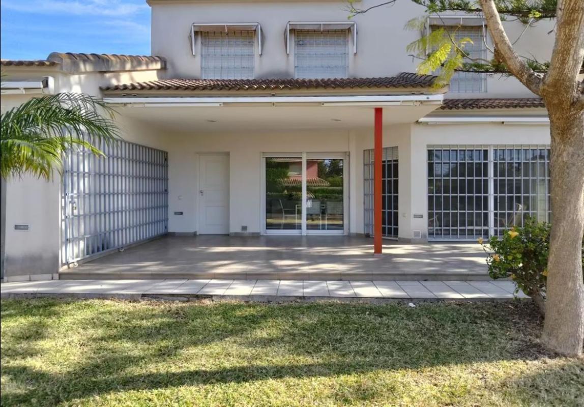 Venta de chalet independiente en Casa o chalet en Dehesa de Campoamor, Orihuela, Orihuela
photo 2