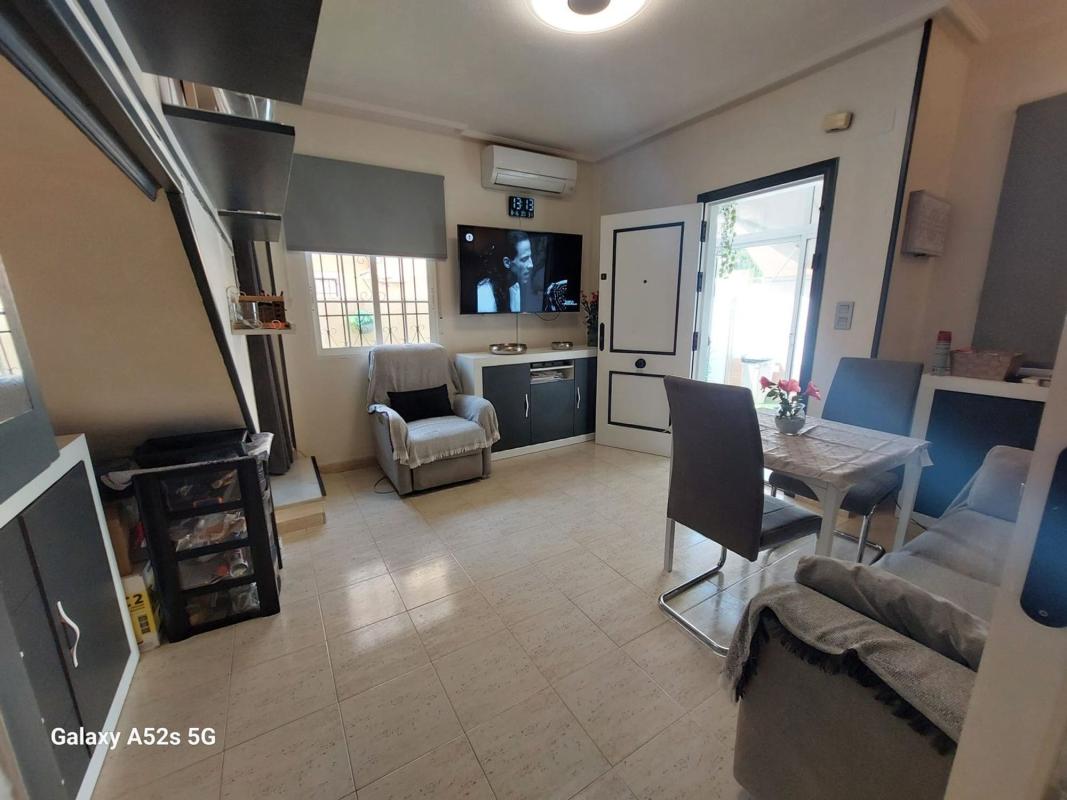 Duplex sale in Dúplex en Aguas Nuevas, Torrevieja, Torrevieja photo 2