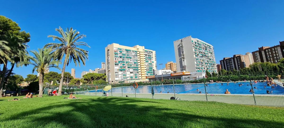 Продажа квартиры на Piso en Avenida de Suecia, 2, Pueblo Levante, Benidorm, Бенидорм
 photo 2