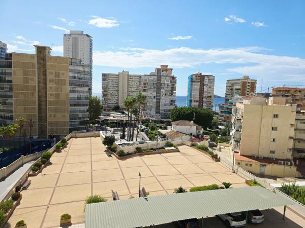 Продажа квартиры на Piso en Avenida Emilio Ortuño, 16, Playa de Levante, Benidorm, Бенидорм
thumbnail 2
