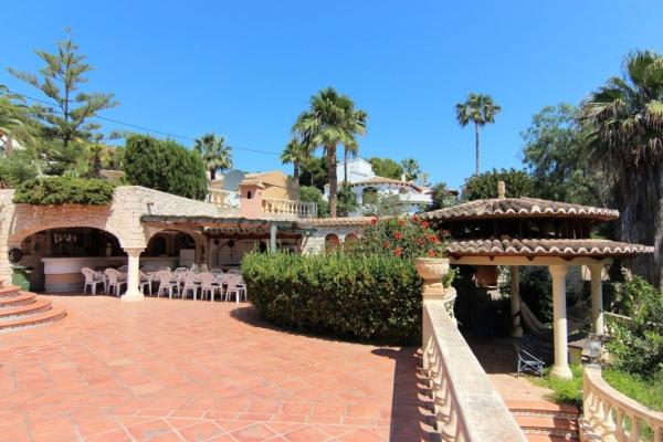 Chalet wolnostojący na sprzedaż w Casa o chalet en Cala Advocat - Baladrar, Benissa, Benissa thumbnail 3
