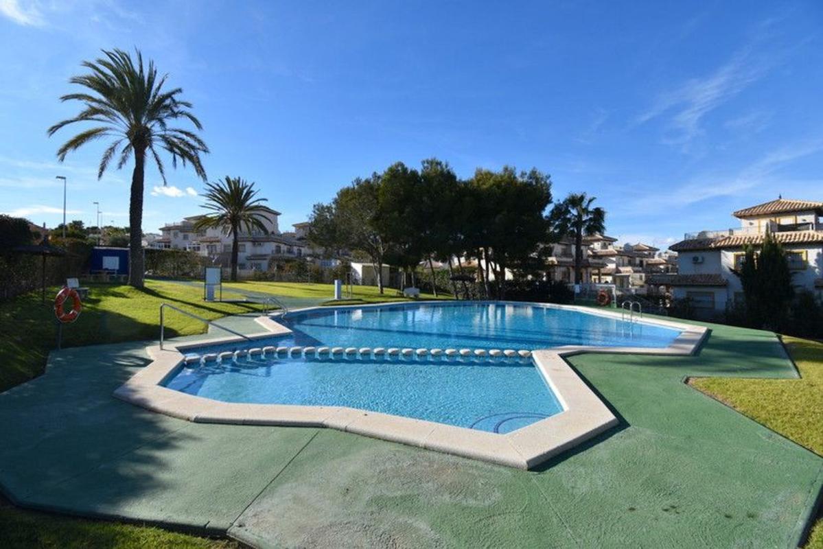 Sale of apartment in Piso en Las Filipinas, Orihuela, Orihuela
photo 2