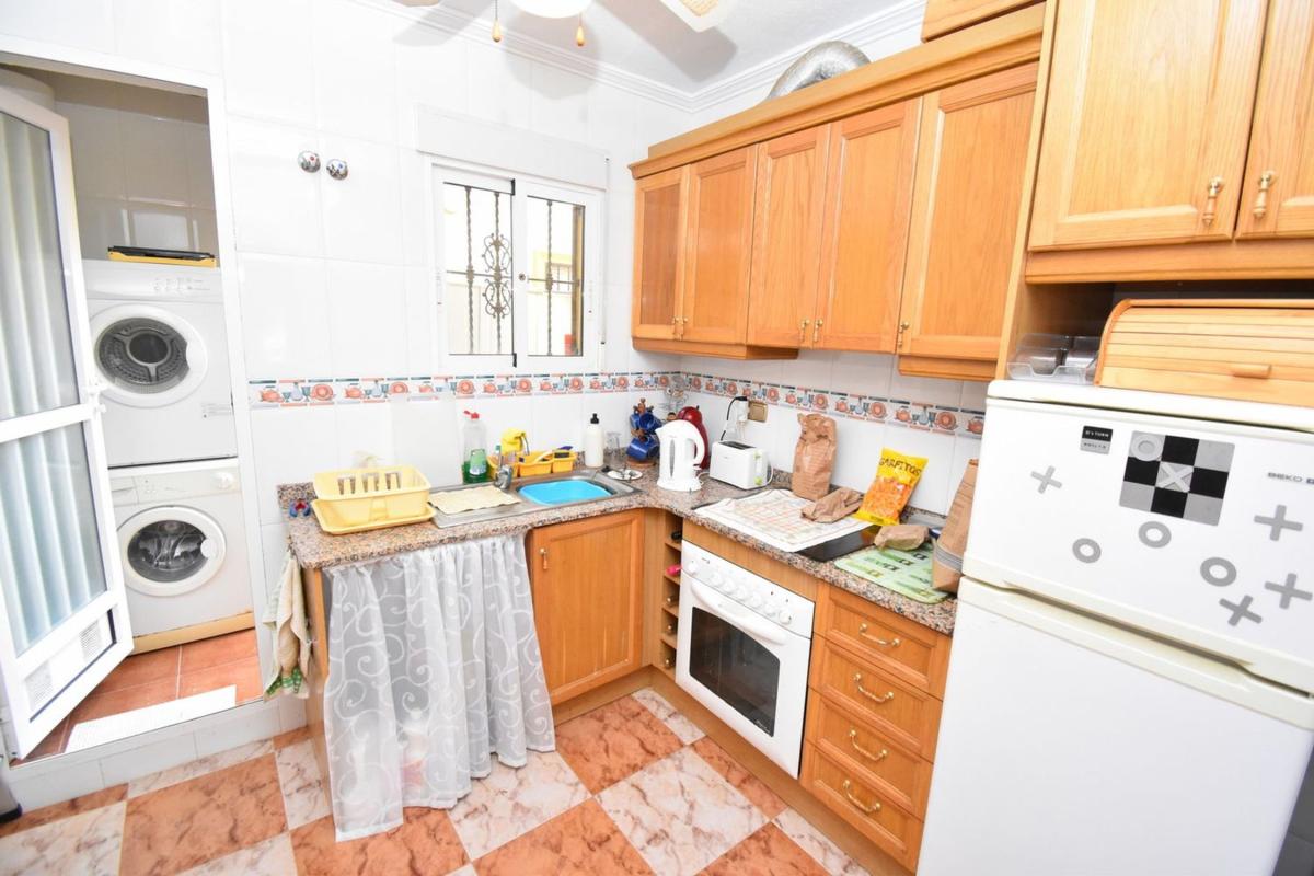 Sale of apartment in Piso en Las Filipinas, Orihuela, Orihuela
photo 5
