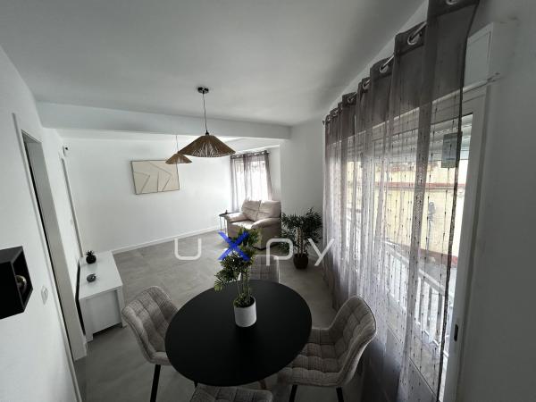 Venta de piso en Piso en Calle Monforte del Cid, Carolinas Altas, Alicante / Alacant, Alicante / Alacant
thumbnail 2