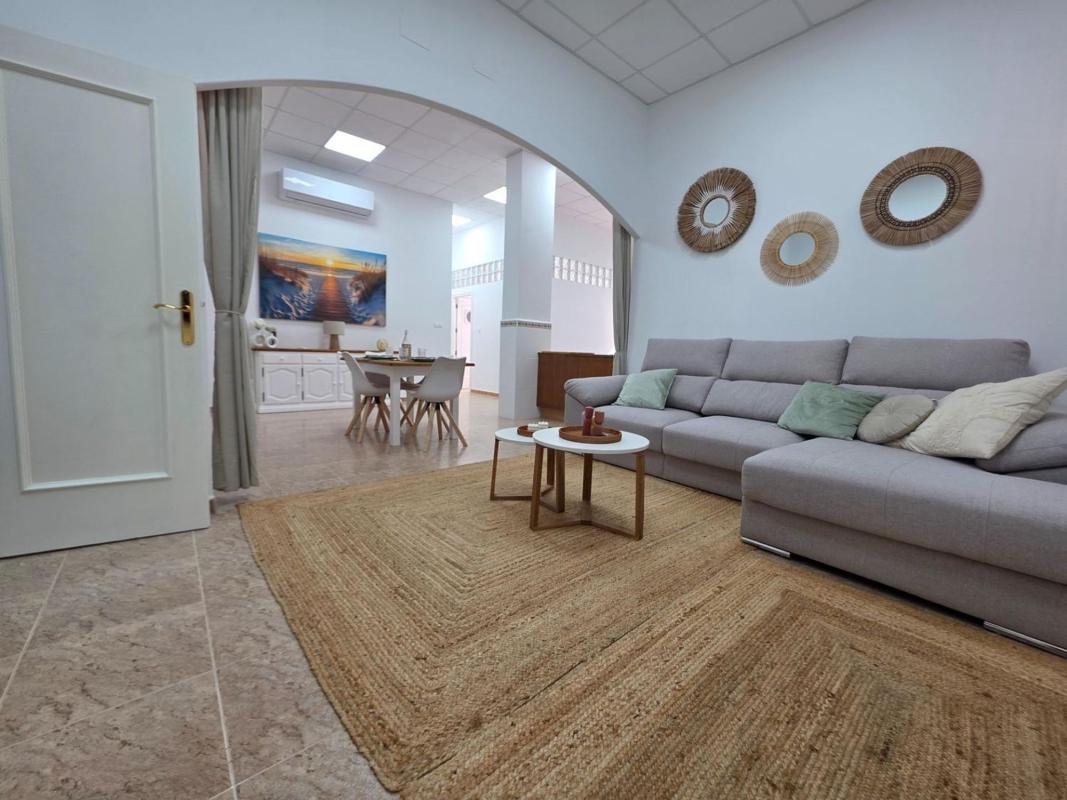 Продажа квартиры на Piso en Calle Virgen de Loreto, Playa Levante, Santa Pola, Санта Пола
photo 1