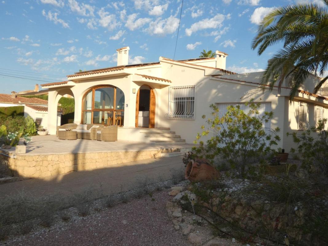 Properties for sale and rent in Spain photo 3