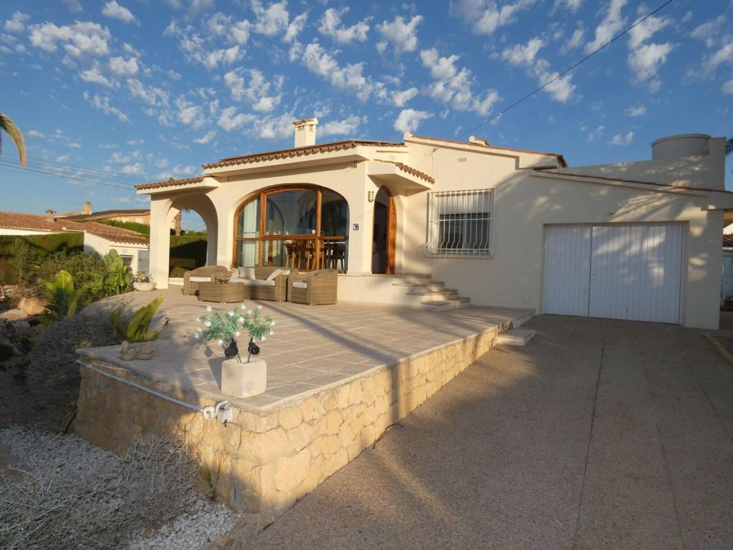 Properties for sale and rent in Spain photo 4