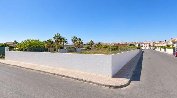 Terreno en Calle Rossetti, 11, La Siesta - El Salado - Torreta, Torrevieja photo 1
