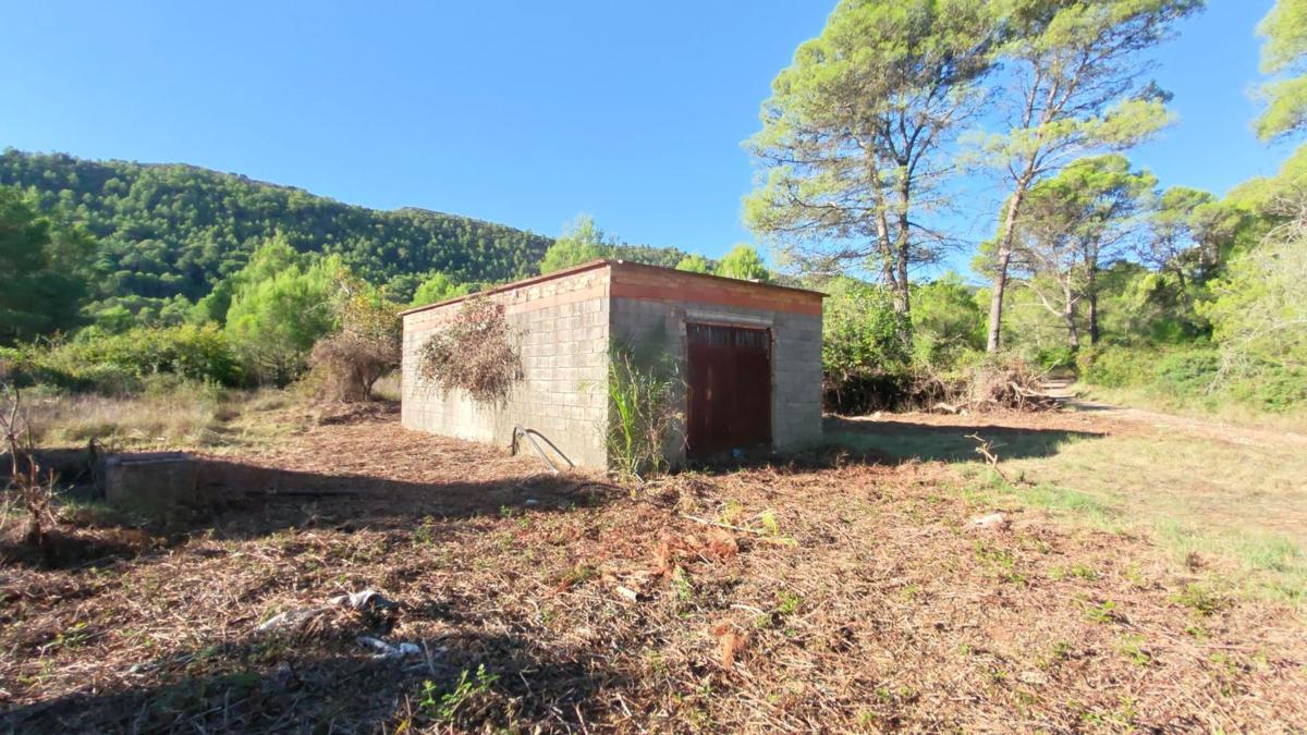 Działka na sprzedaż w Val de Gallinera, Alicante photo 1