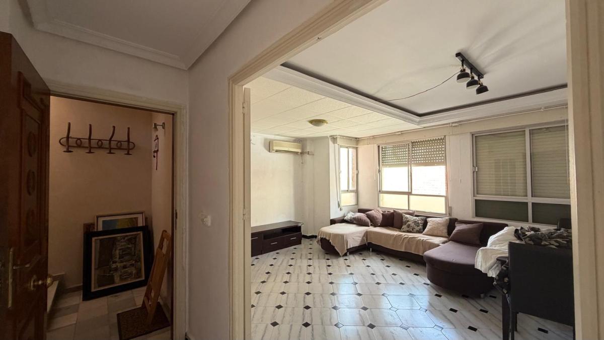 APARTAMENTO DE 3 HABITACIONES INDEPENDIENTE CON POSIBILIDAD DE HACER UNA SEGUNDA PLANTA EN SOLARIUM, Torrevieja
photo 5