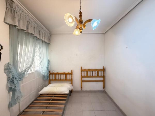 Sale of flat in Cure Beach, Torrevieja
 photo 4