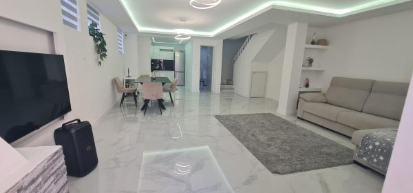 Dom szeregowy na sprzedaż w , Torrevieja photo 4