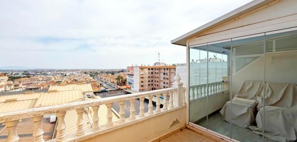 Mieszkanie na sprzedaż w , Torrevieja photo 1