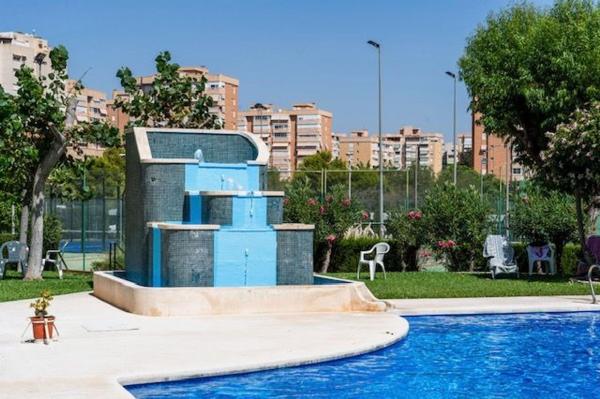 Sale of flat in Piso en Avenida Bruselas, Playa de San Juan, Alicante / Alacant, Alicante
thumbnail 3