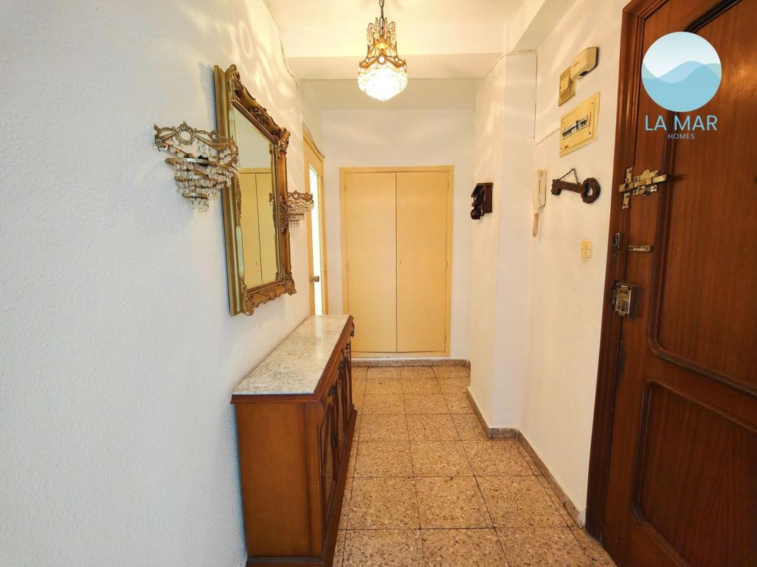 Venta de piso en Piso en Plaza lo Morant, Virgen del Remedio - Parque lo Morant, Alicante / Alacant, Alicante / Alacant
photo 4