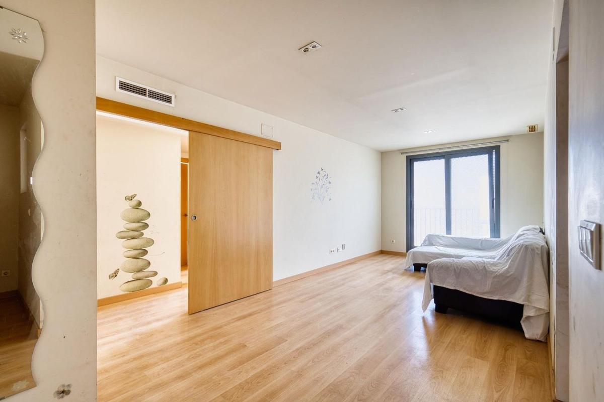 Sale of apartment in Piso en Calle Tonico Sansano Mora, Sector V-El Canal, Elche / Elx, Elche / Elx
photo 1