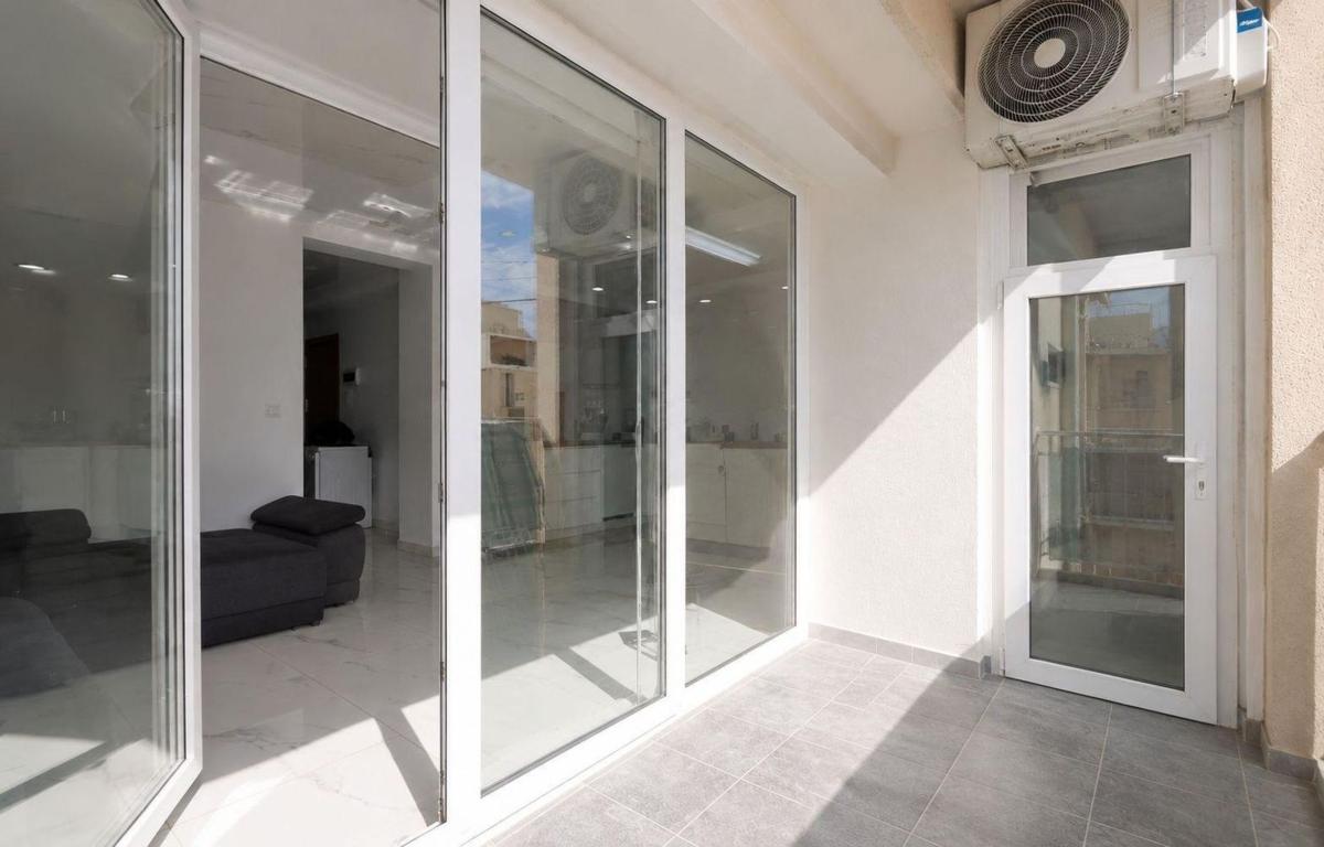 Sale of apartment in Piso en Zona los Frutales, Torrevieja, Torrevieja
photo 2