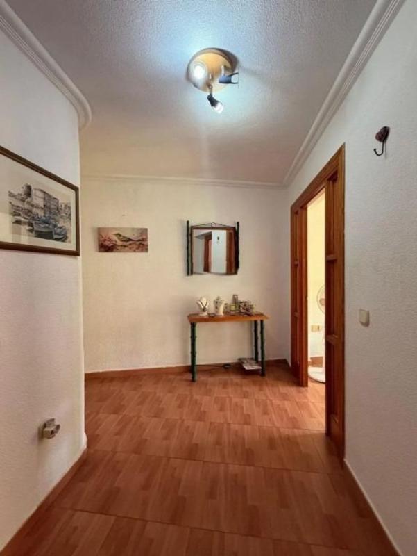 Sale of apartment in Piso en Centro, Santa Pola, Santa Pola
photo 3