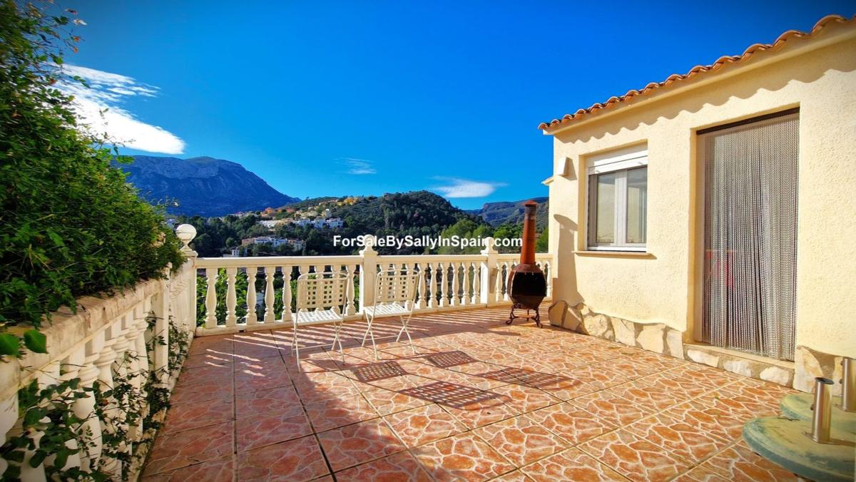 Properties for sale and rent in Spain photo 5