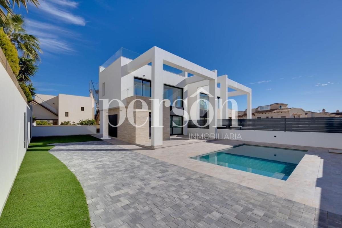 Продажа отдельного шале в  Casa o chalet en Aguas Nuevas, Torrevieja, Торревьеха photo 4