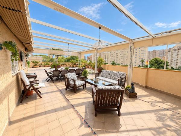 Venta de piso en Piso en Dep Paqui Veza, Cabo de las Huertas, Alicante / Alacant, Alicante / Alacant
photo 1