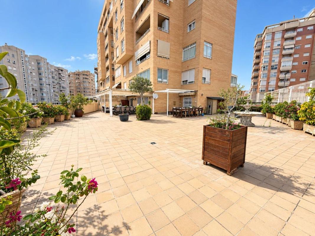 Продажа квартиры на Piso en Dep Paqui Veza, Cabo de las Huertas, Alicante / Alacant, Аликанте / Алакант
 photo 4