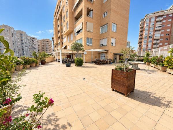 Venta de piso en Piso en Dep Paqui Veza, Cabo de las Huertas, Alicante / Alacant, Alicante / Alacant
 photo 4