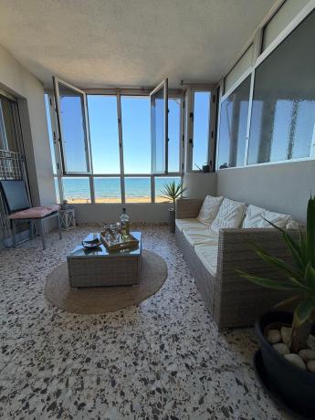 Продажа квартиры на Piso en Avenida de la Libertad, Guardamar Playa, Guardamar del Segura, Гуардамар-дель-Сегура
photo 1