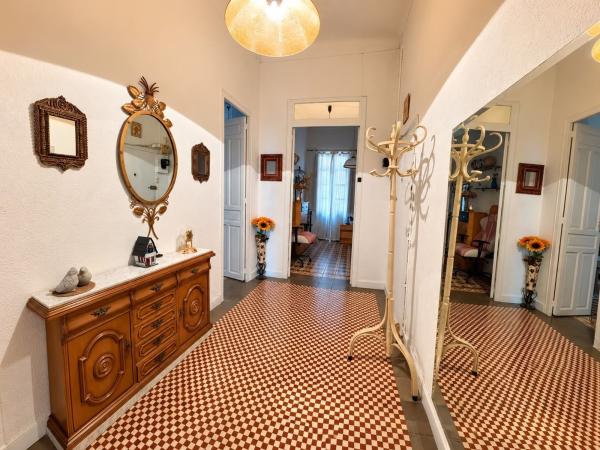Venta de piso en Campoamor-Carolinas-Altozano, Alicante / Alacant
thumbnail 3