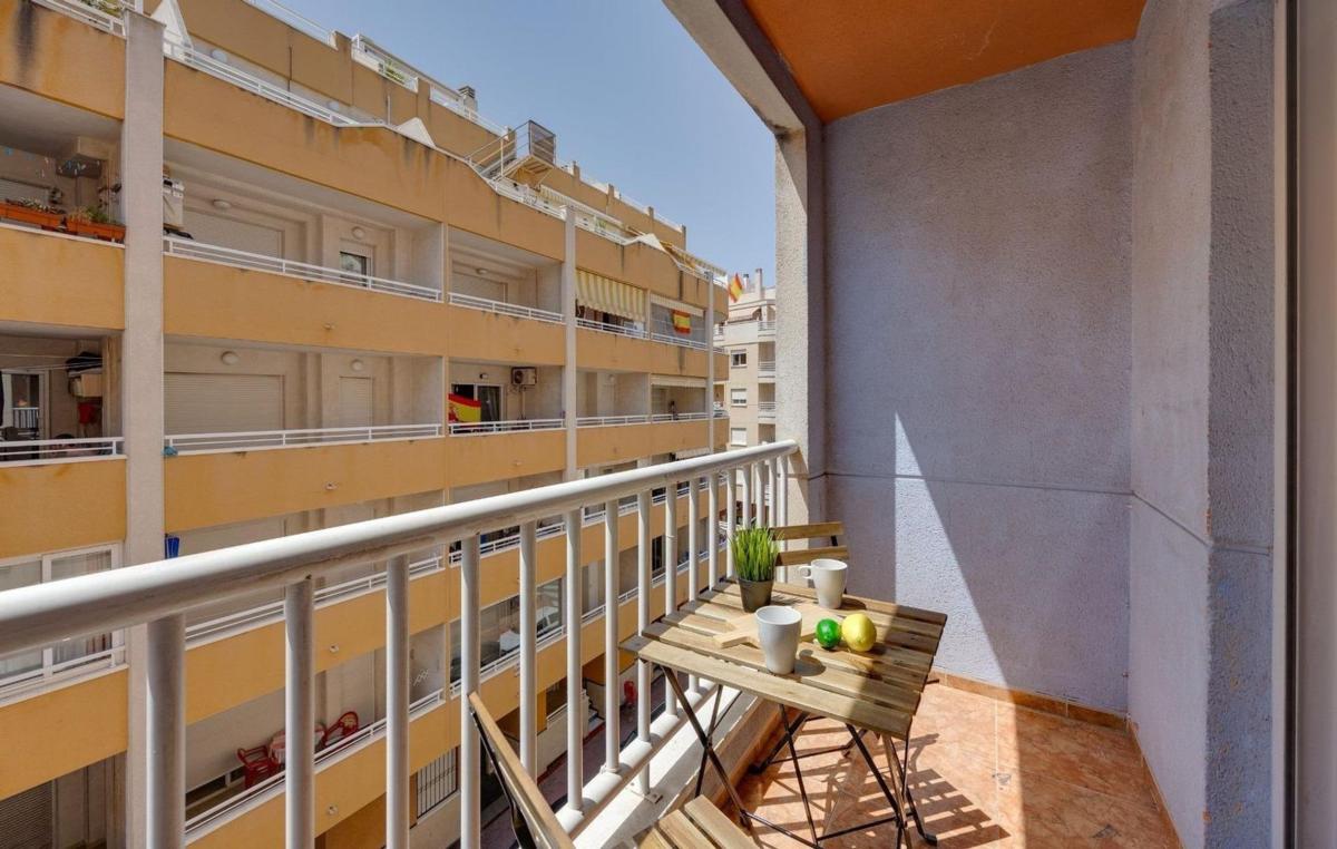 Продажа квартиры на Piso en Calle la Loma, 40, Antonio Machado, Torrevieja, Торревьеха
photo 1