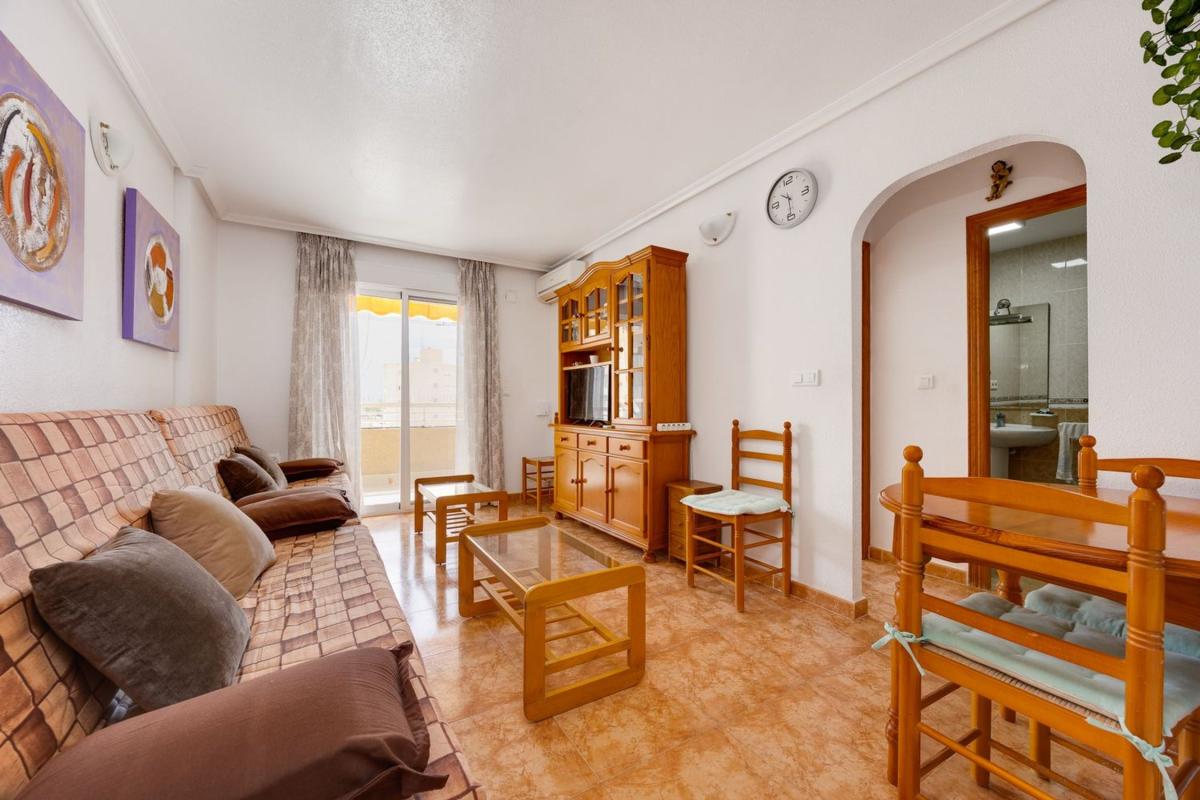 Venta de piso en Piso en Joven Pura, 73, Nueva Torrevieja, Torrevieja, Torrevieja
photo 3