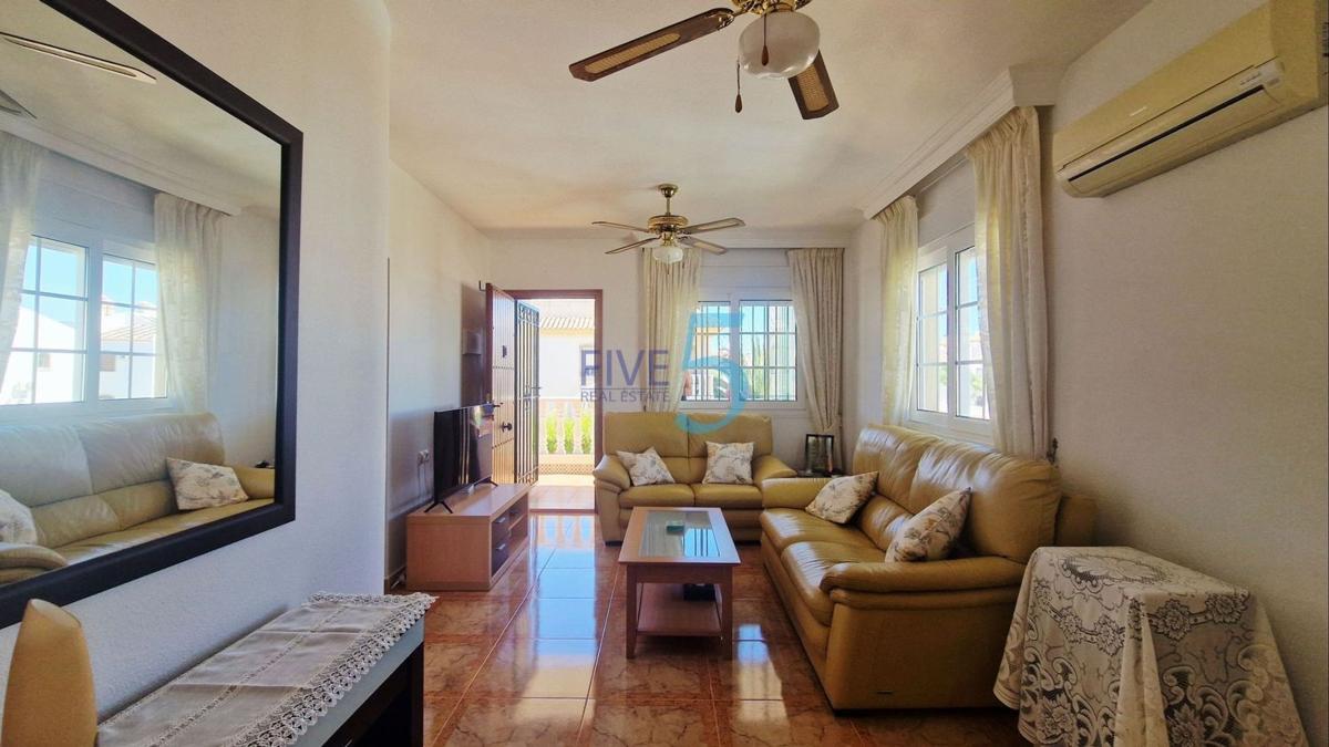 Sprzedaż mieszkania w Piso en Villamartín, Orihuela, Orihuela
photo 4
