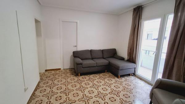 Venta de piso en Piso en Calle Moncada, 21, Colonia Requena - Virgen del Carmen, Alicante / Alacant, Alicante / Alacant
thumbnail 3