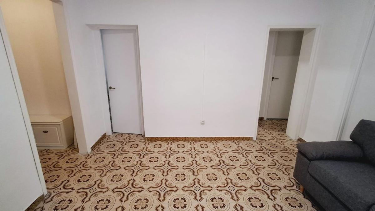 Venta de piso en Piso en Calle Moncada, 21, Colonia Requena - Virgen del Carmen, Alicante / Alacant, Alicante / Alacant
 photo 4