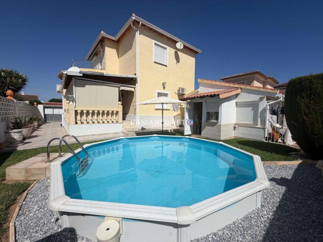 Venta de chalet independiente en Casa o chalet en Els Poblets, Els Poblets
photo 1