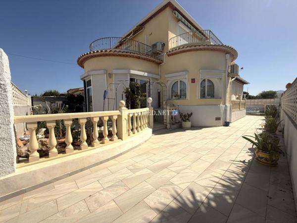 Chalet independiente en venta en Casa o chalet en Els Poblets, Els Poblets
thumbnail 2