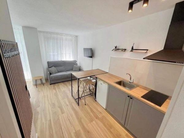 Продажа квартиры на Piso en Calle Arquitecto Larramendi, 19, Avenida Habaneras - Curva de Palangre, Torrevieja, Торревьеха
thumbnail 2