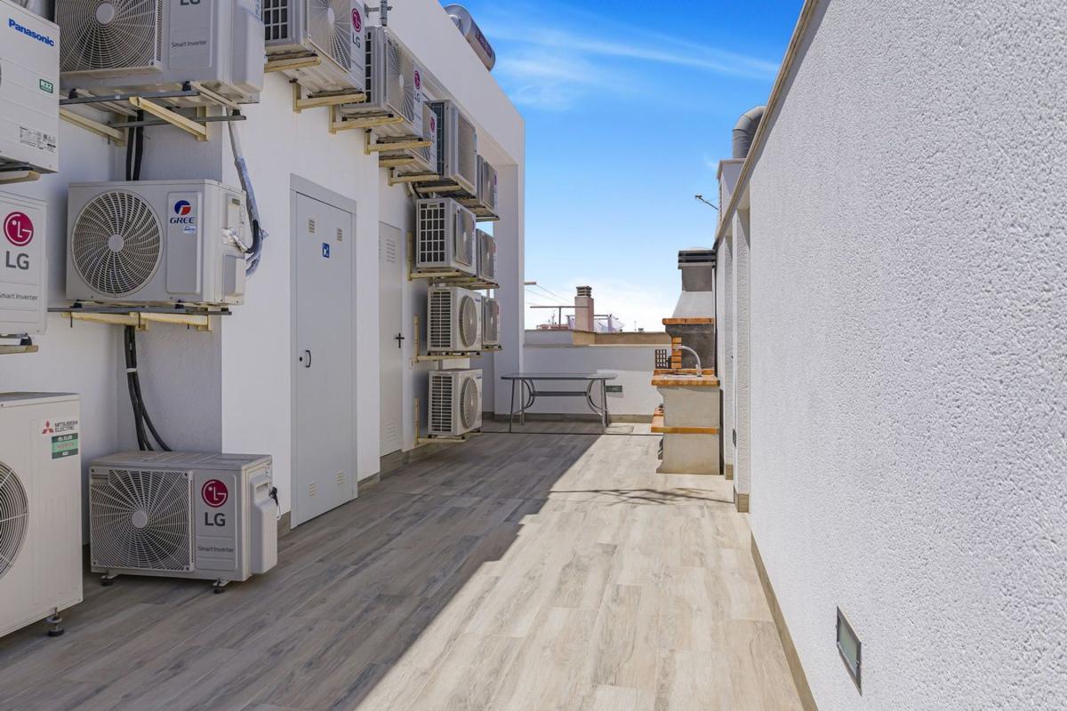 Venta de duplex en Dúplex en Calle Vicente Blasco Ibáñez, 111, Las Piscinas Naturales, Torrevieja, Torrevieja photo 5