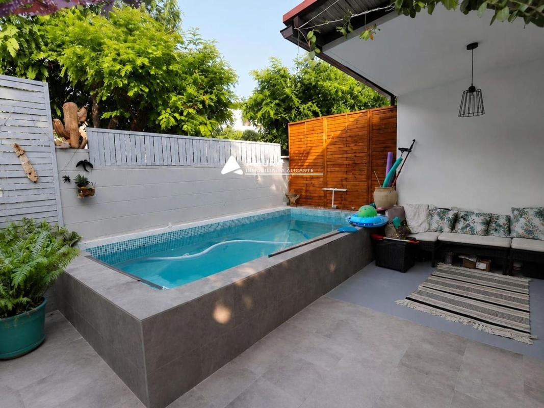 Properties for sale and rent in Spain photo 4