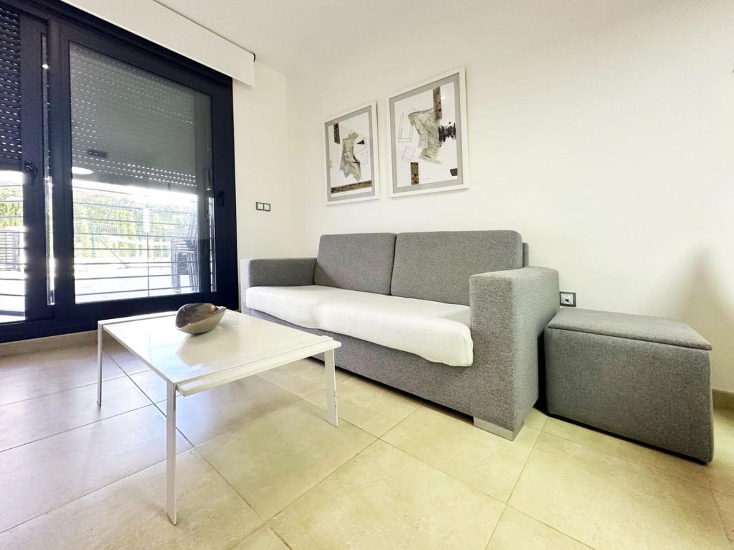 Sale of apartment in Piso en Calle Palencia, Arenales del Sol, Elche / Elx, Elche / Elx
 photo 4