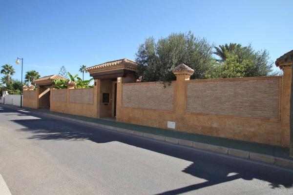 Casa o chalet independiente en Calle Martín Pescador, Nueva Torrevieja, Torrevieja photo 1