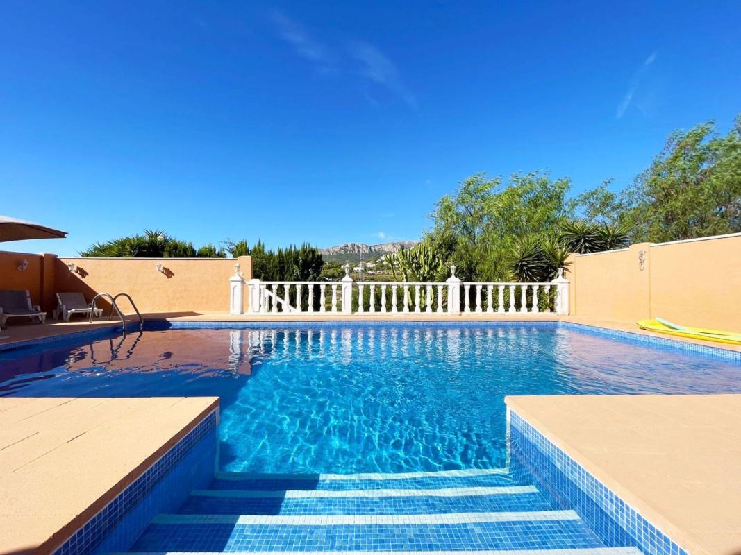 Properties for sale and rent in Spain photo 5