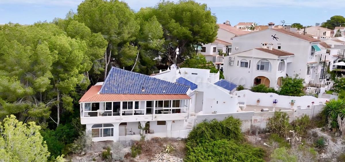 Properties for sale and rent in Spain photo 1